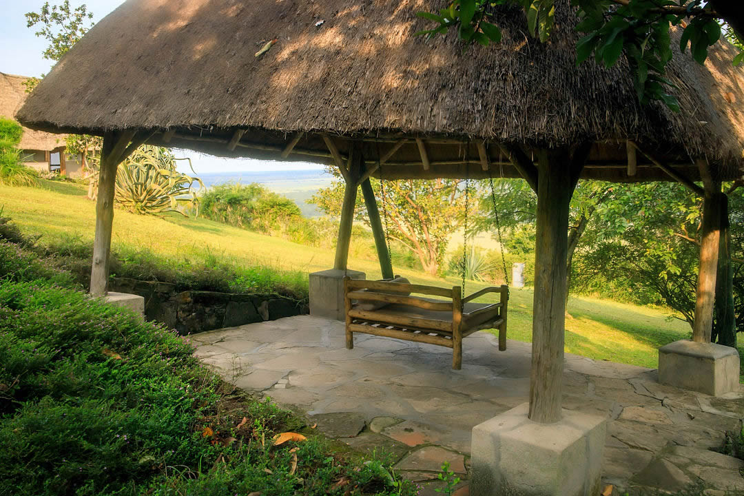 katara_lodge_family_Swing chair 2