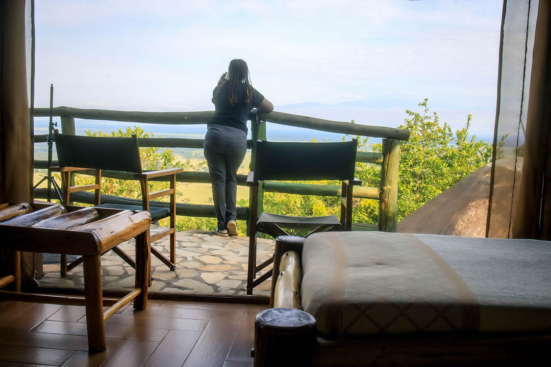 katara_lodge_family_outdoors